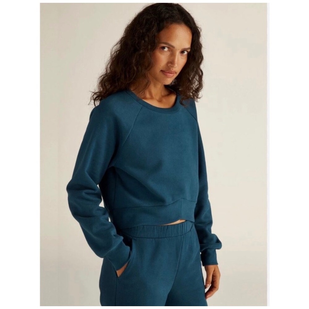 Beyond Yoga Uplift Cropped Pullover Sweatshirt Blue Boho Athleisure M